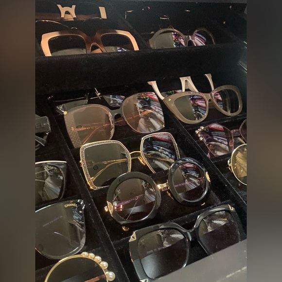 VINTAGE Louis Vuitton Round Black Sunglasses - Picture 9 of 10